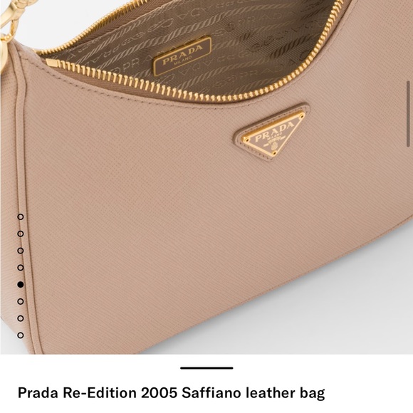 Gorgeous Prada 2005 reedition leather bag - Picture 9 of 10